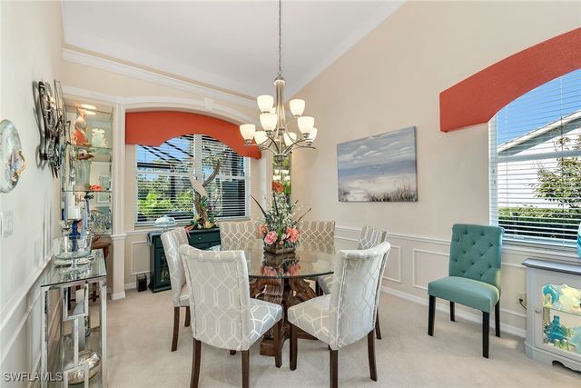 7809 Naples Heritage DR, Naples, FL 34112