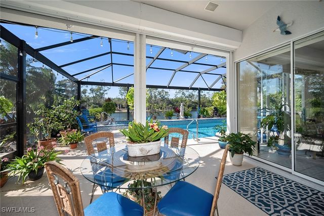 7809 Naples Heritage DR, Naples, FL 34112