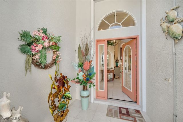 7809 Naples Heritage DR, Naples, FL 34112