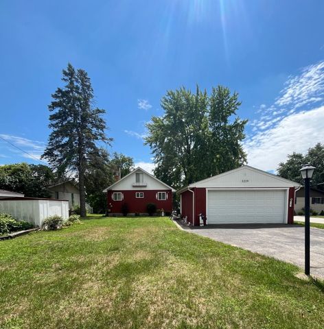 1219 Mckimmy Drive, Beaverton, MI 48612