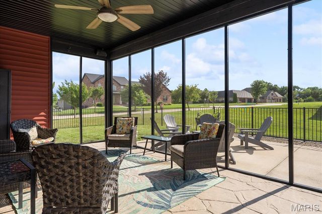 500 Shadow Rock Court, Lebanon, IL 62254