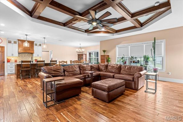 500 Shadow Rock Court, Lebanon, IL 62254