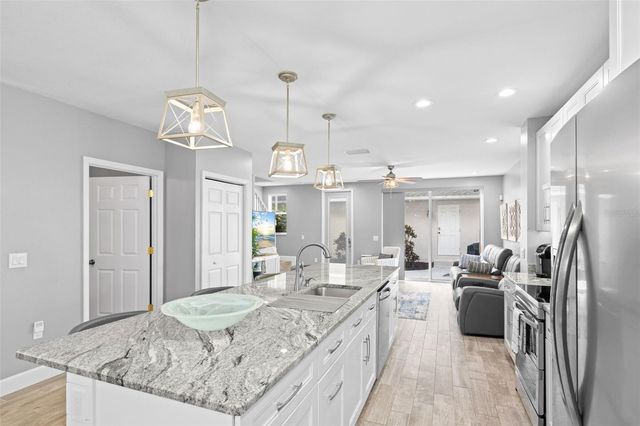 5650 DUVAL STREET, Bradenton, FL 34203