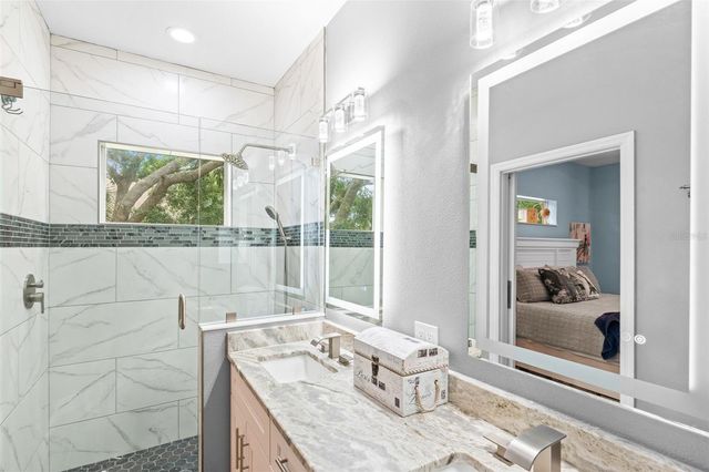 5650 DUVAL STREET, Bradenton, FL 34203