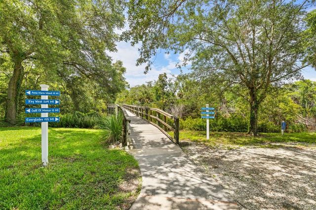 5650 DUVAL STREET, Bradenton, FL 34203