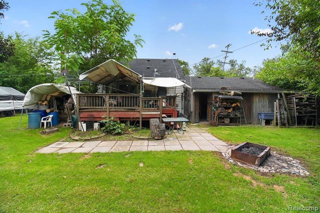 23276 Annapolis Street, Dearborn Heights, MI 48125