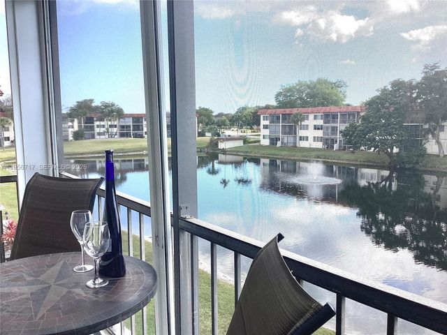 361 S Hollybrook Dr 305, Pembroke Pines, FL 33025