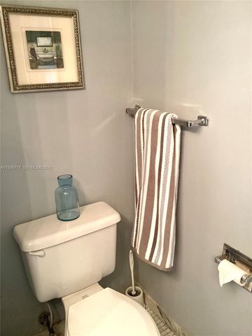 361 S Hollybrook Dr 305, Pembroke Pines, FL 33025