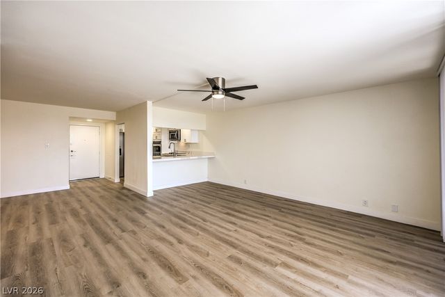 750 South Royal Crest Circle 315, Las Vegas, NV 89169
