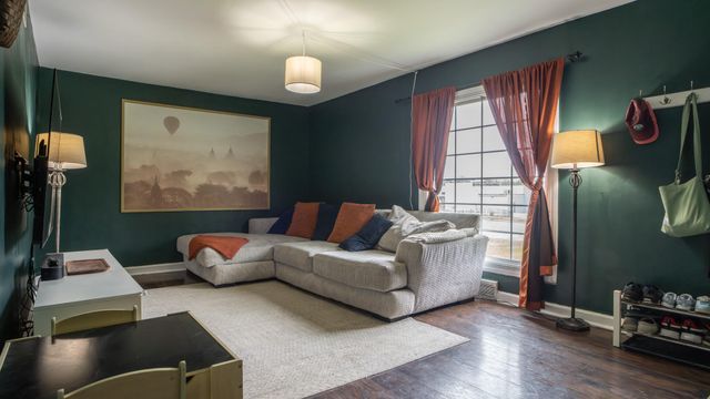 1001 W 38th Avenue, Hobart, IN 46342