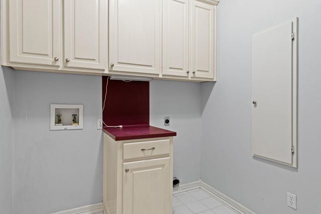 118 WOODRIDGE ESTATES, Longview, TX 75602