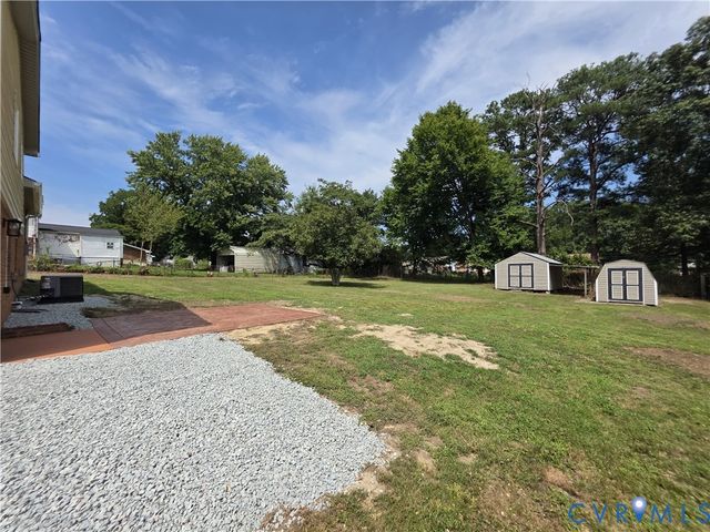 16109 Meridian Ave, Chester, VA 23831