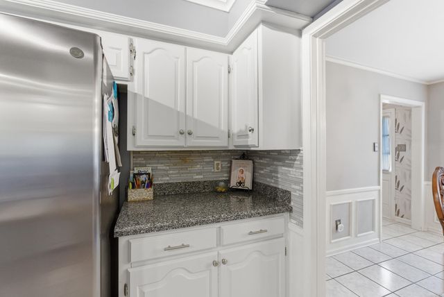 1 Braeswood Pl., Maumelle, AR 72113