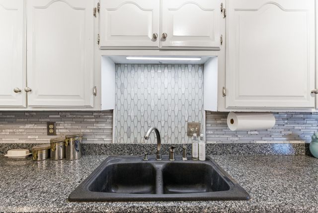 1 Braeswood Pl., Maumelle, AR 72113