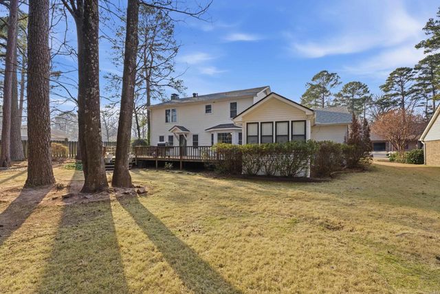 1 Braeswood Pl., Maumelle, AR 72113