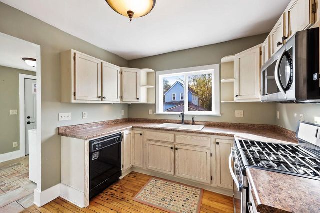 109 La Crosse Street, Beaver Dam, WI 53916