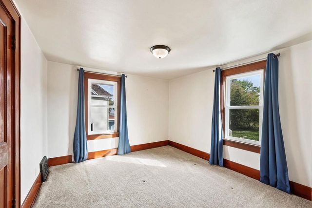 109 La Crosse Street, Beaver Dam, WI 53916