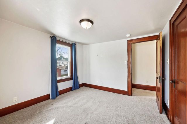 109 La Crosse Street, Beaver Dam, WI 53916