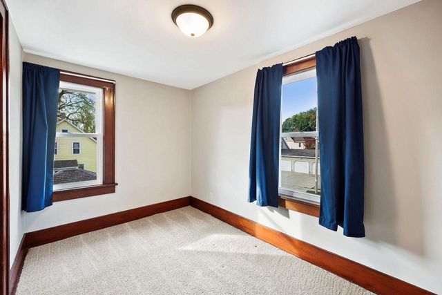 109 La Crosse Street, Beaver Dam, WI 53916