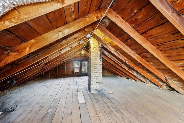 109 La Crosse Street, Beaver Dam, WI 53916