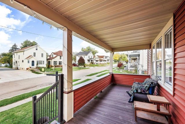 109 La Crosse Street, Beaver Dam, WI 53916