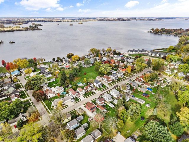 109 La Crosse Street, Beaver Dam, WI 53916