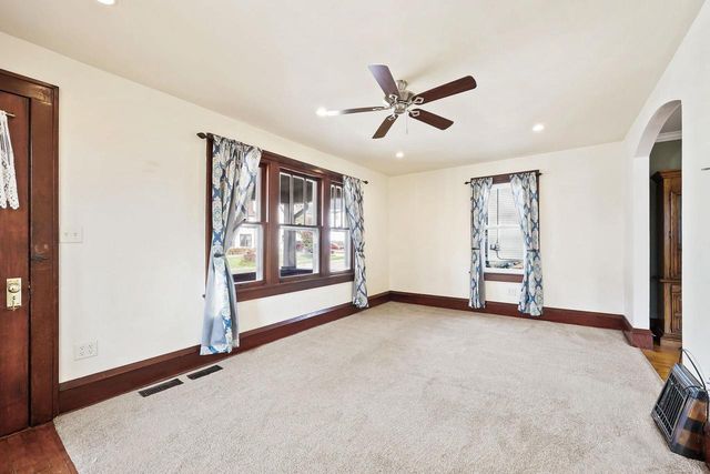 109 La Crosse Street, Beaver Dam, WI 53916