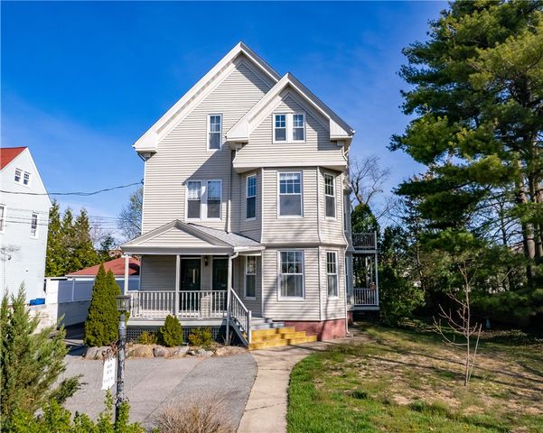 169 Arnold Avenue B, Cranston, RI 02905