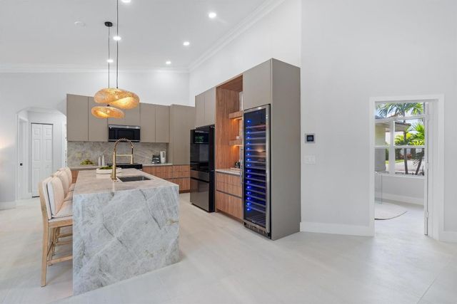 1132 NE 3rd Avenue, Boca Raton, FL 33432