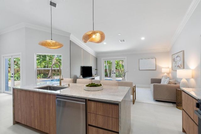 1132 NE 3rd Avenue, Boca Raton, FL 33432