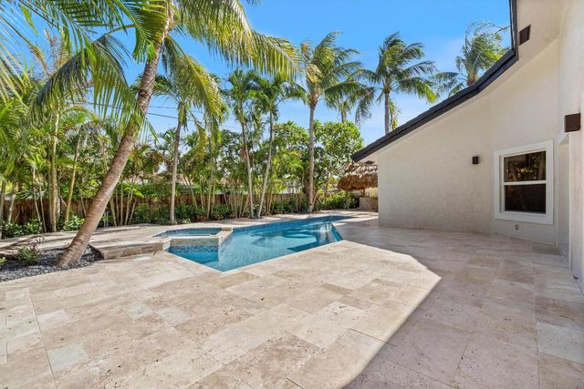 1132 NE 3rd Avenue, Boca Raton, FL 33432