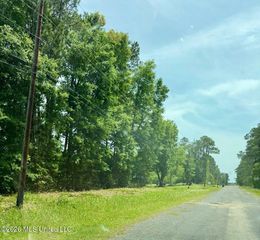 6708 Firestone Street, Ocean Springs, MS 39564