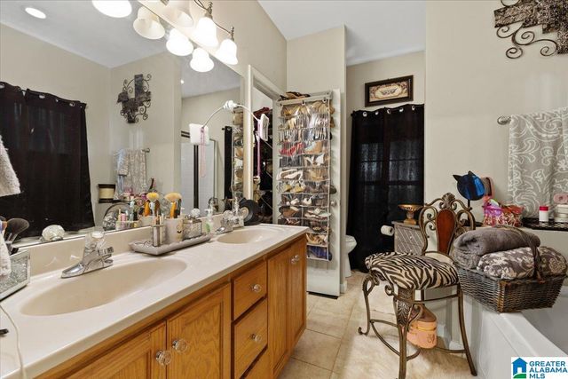 433 SHELTERWOOD CIRCLE, Pinson, AL 35126