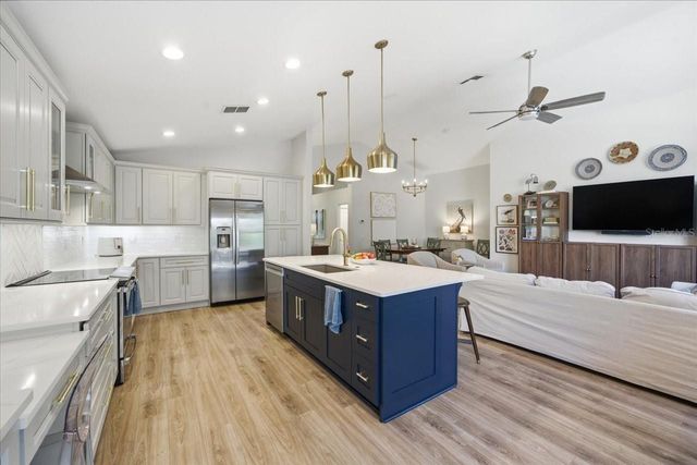 5907 LOURDES WAY, Lutz, FL 33558