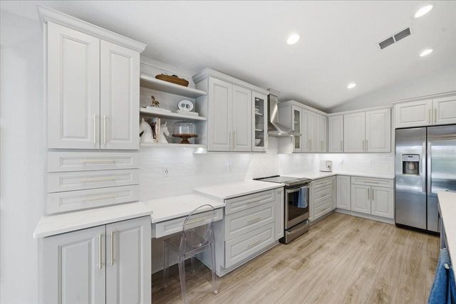 5907 LOURDES WAY, Lutz, FL 33558