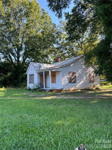 345 Bradford Drive, Charlotte, NC 28208