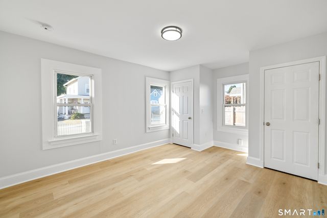 14 Plymouth Avenue, Norwalk, CT 06851