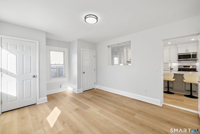 14 Plymouth Avenue, Norwalk, CT 06851