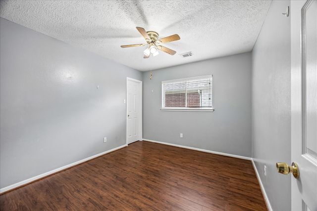 4618 Kimball Drive, Pearland, TX 77584