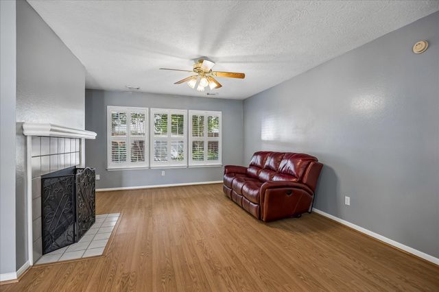4618 Kimball Drive, Pearland, TX 77584