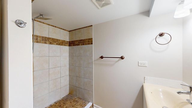 15505 OROGRANDE Drive, Oak Forest, IL 60452