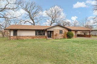 307 N Mimosa St., Ore City, TX 75683
