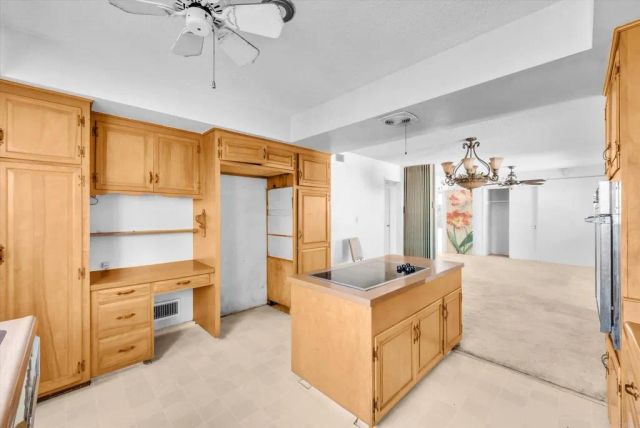 3221 Kempton Drive, Los Alamitos, CA 90720