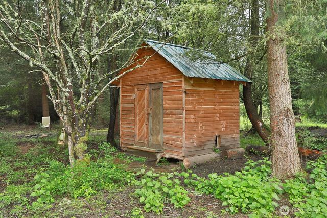 34 E Welcher Road, Coupeville, WA 98239