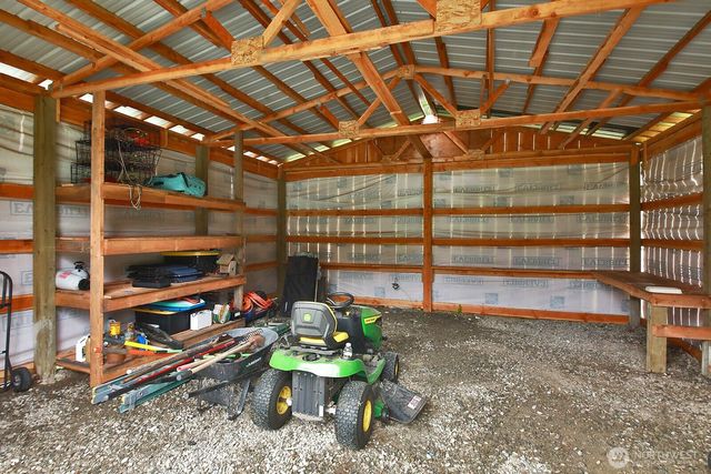 34 E Welcher Road, Coupeville, WA 98239
