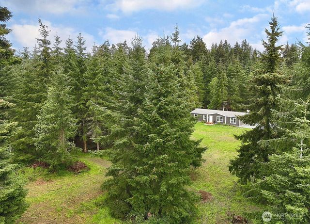 34 E Welcher Road, Coupeville, WA 98239