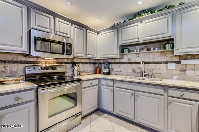 9455 E RAINTREE Drive 2039, Scottsdale, AZ 85260