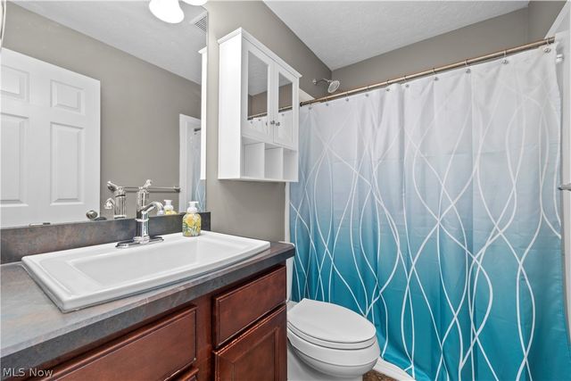 3502 Astor Lane, Lorain, OH 44053