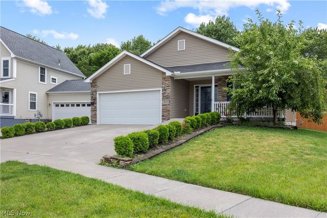 3502 Astor Lane, Lorain, OH 44053