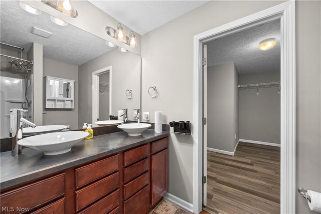 3502 Astor Lane, Lorain, OH 44053
